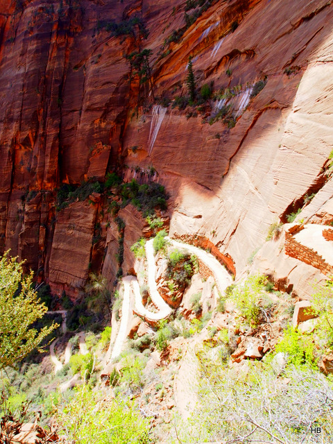 Angels' Landing - Walter's Wiggles. View from a distance.